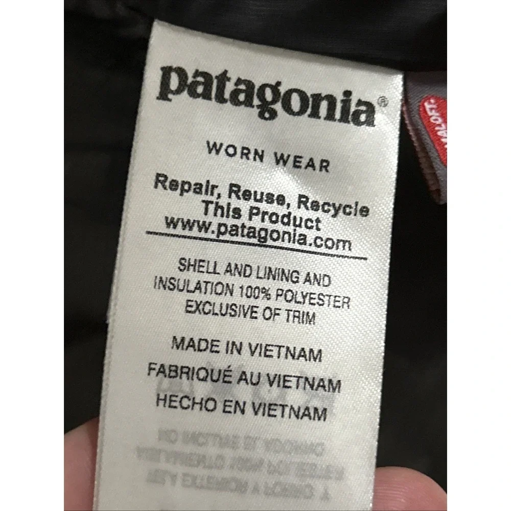 Patagonia Men's Nano Puff Lightweight Primaloft Vest 84242 Joseph Cellars Wine M